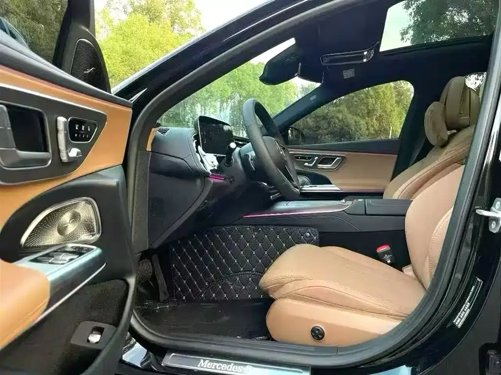 Mercedes-Benz E-Class 2025 из CN, фото 4