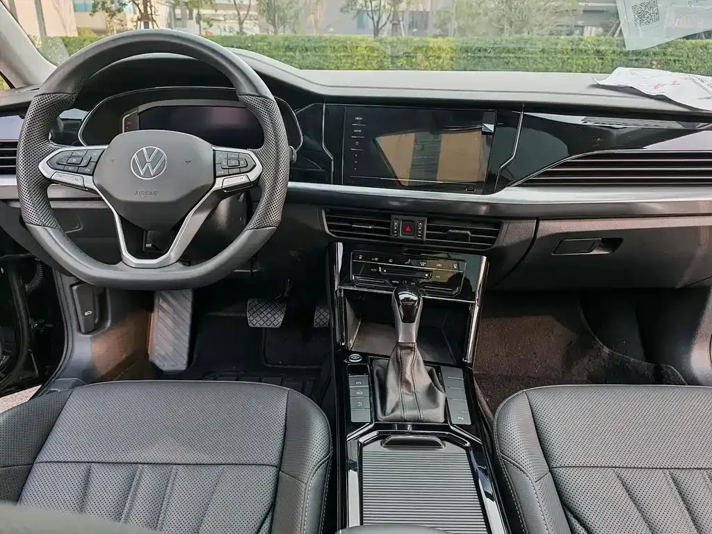 Volkswagen Passat — фото 6
