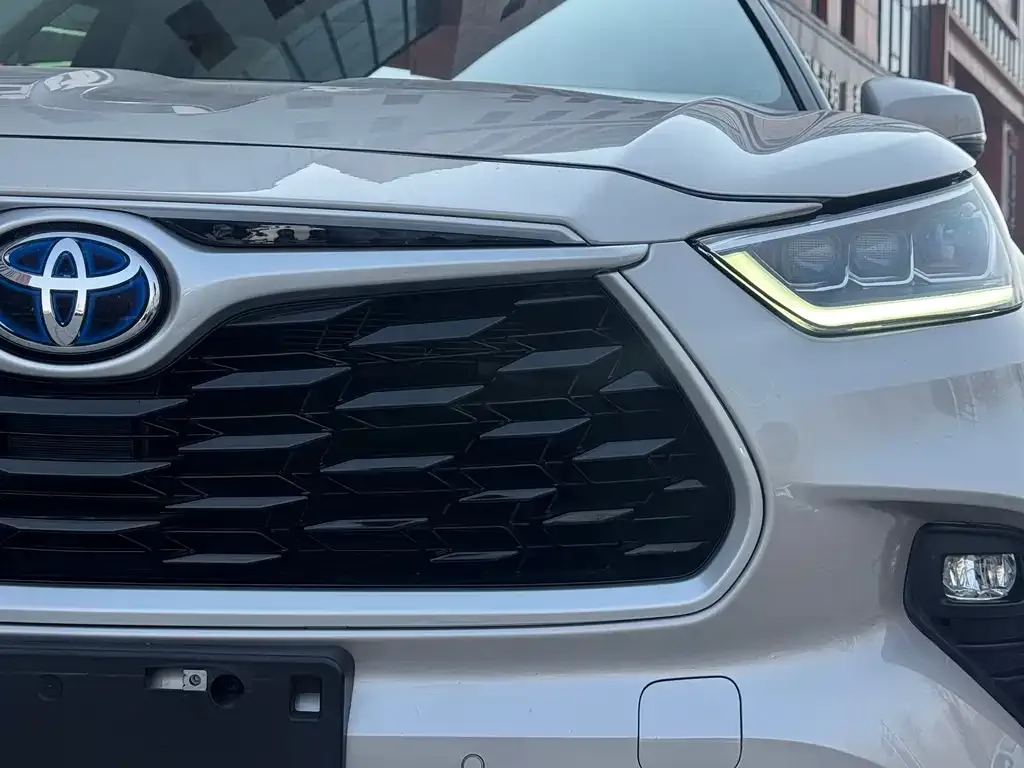Toyota Highlander 2022 из CN, фото 5