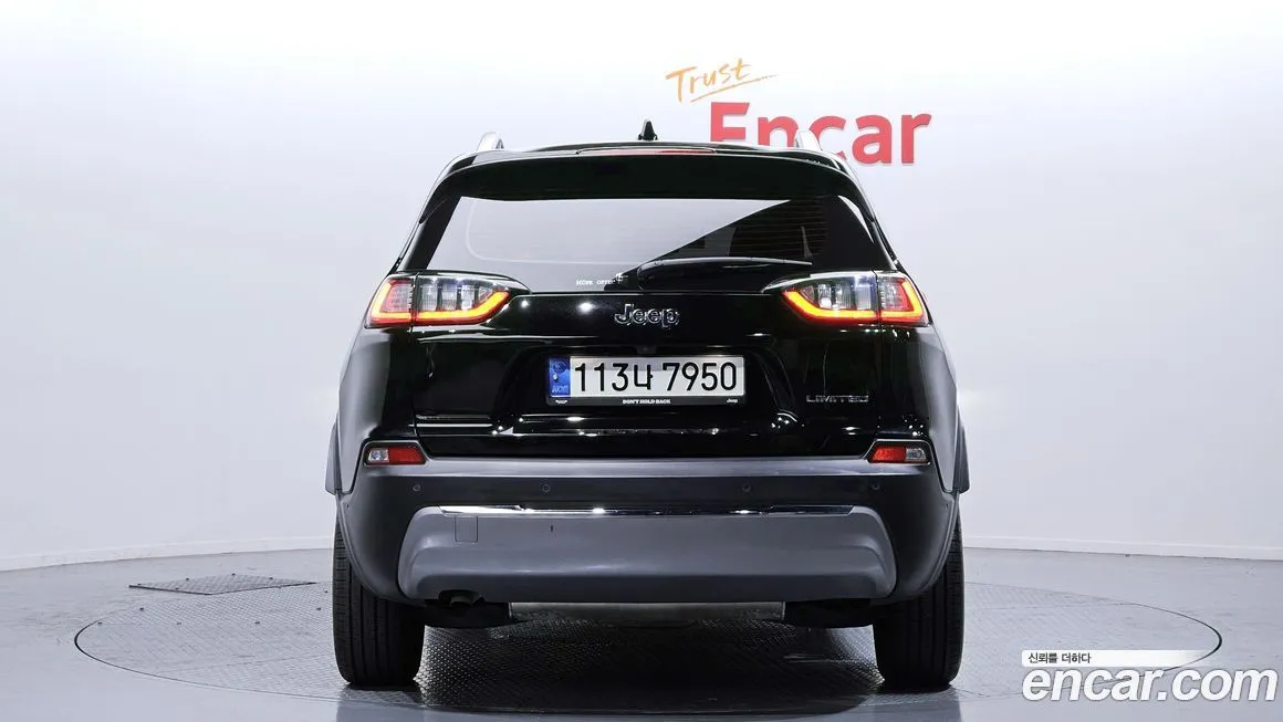 Jeep Cherokee 2021 из KR, фото 3