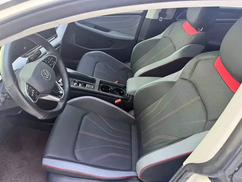 Volkswagen Lamando 2022 из CN, фото 9