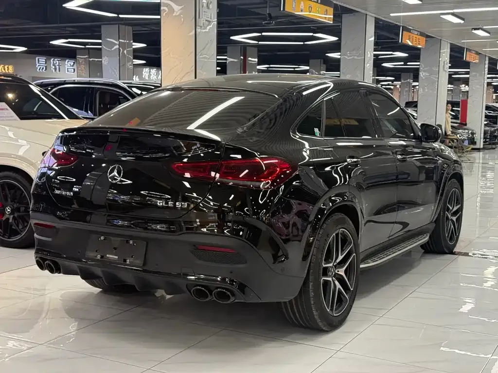 Mercedes-Benz GLE Coupe AMG — фото 9