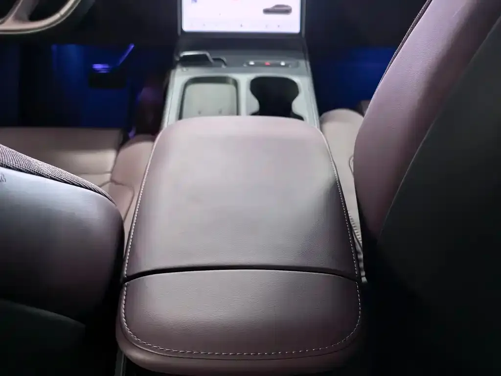 NIO ET5T 2024 из CN, фото 6