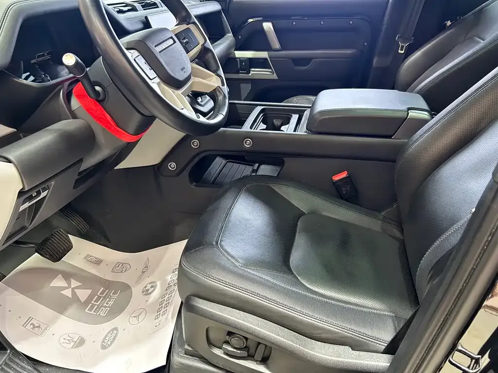 Land Rover Defender 2023 из CN, фото 9