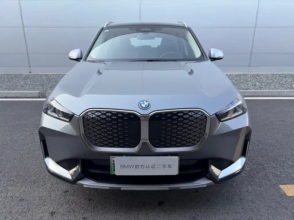 BMW iX1 2025 из CN, фото 6