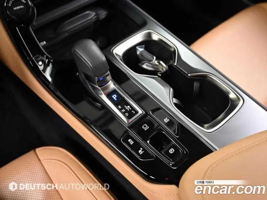 Lexus NX 2023 из KR, фото 2