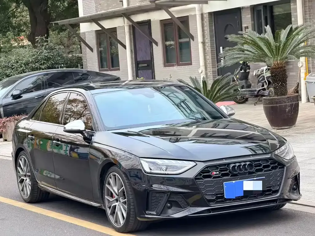 Audi S4 2024 из CN, фото 9