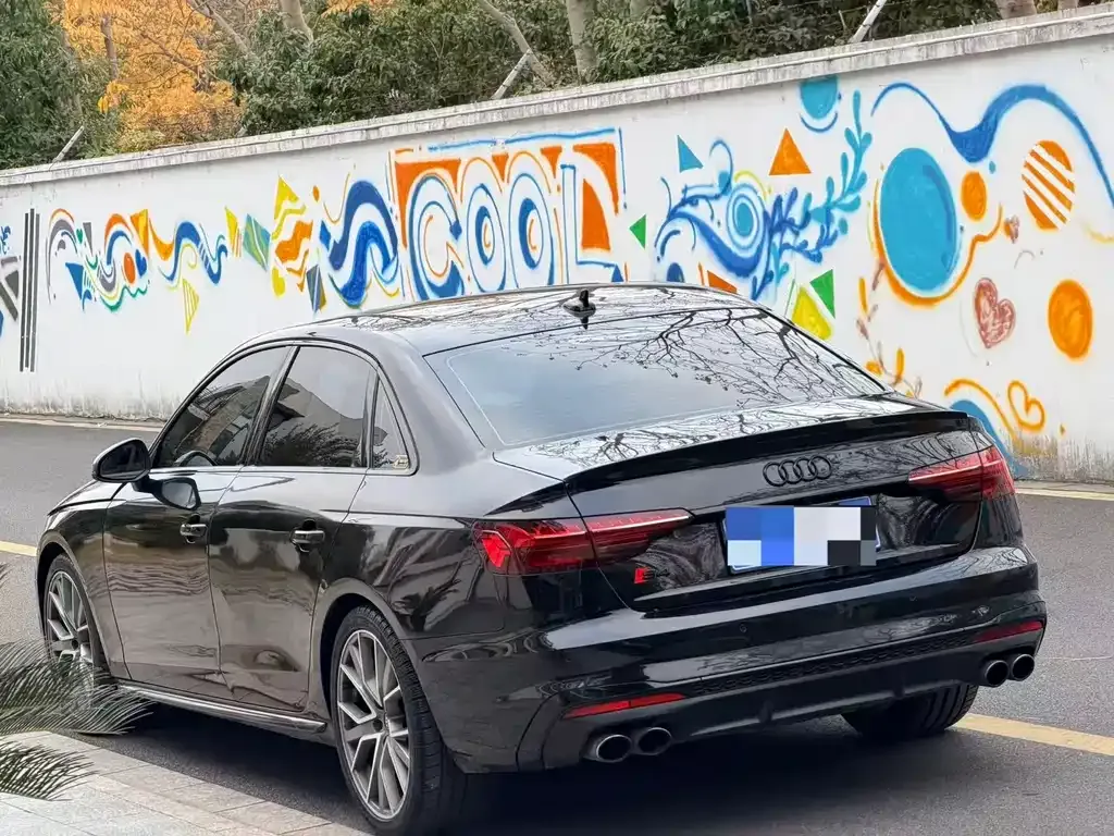 Audi S4 2024 из CN, фото 4