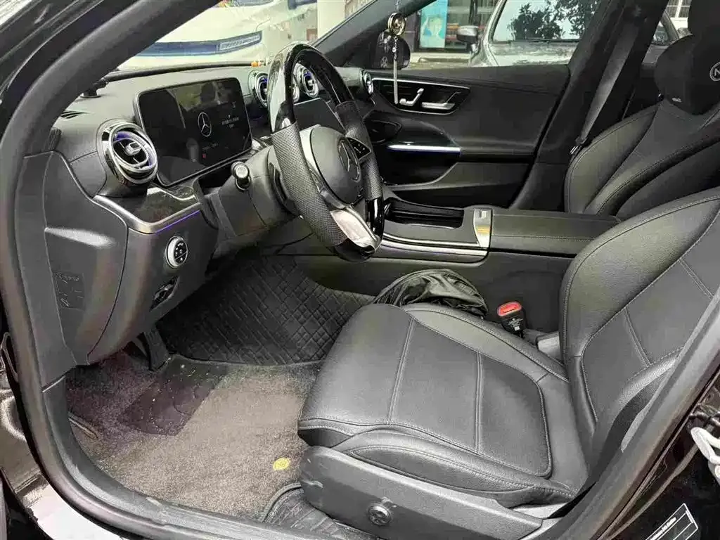 Mercedes-Benz C-Class 2025 из CN, фото 4