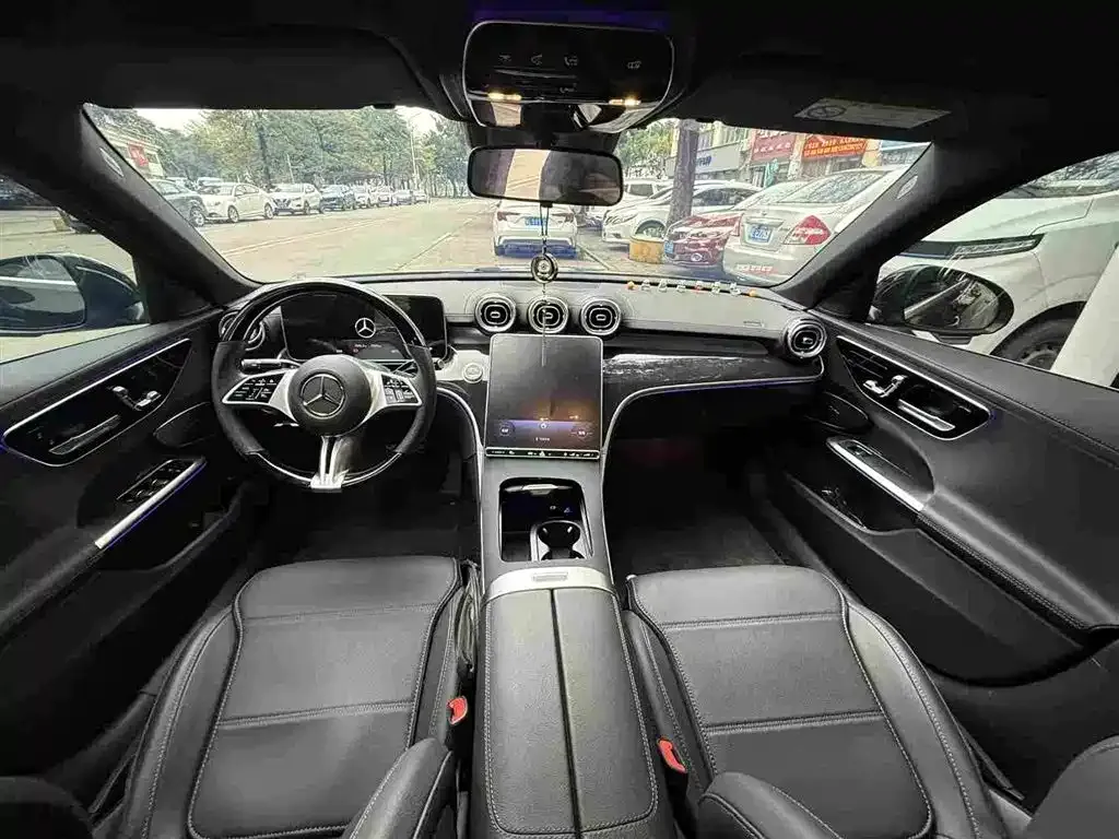 Mercedes-Benz C-Class 2025 из CN, фото 3