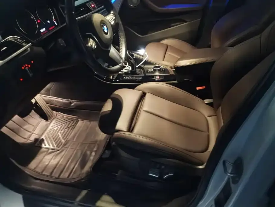 BMW X2 2021 из CN, фото 3