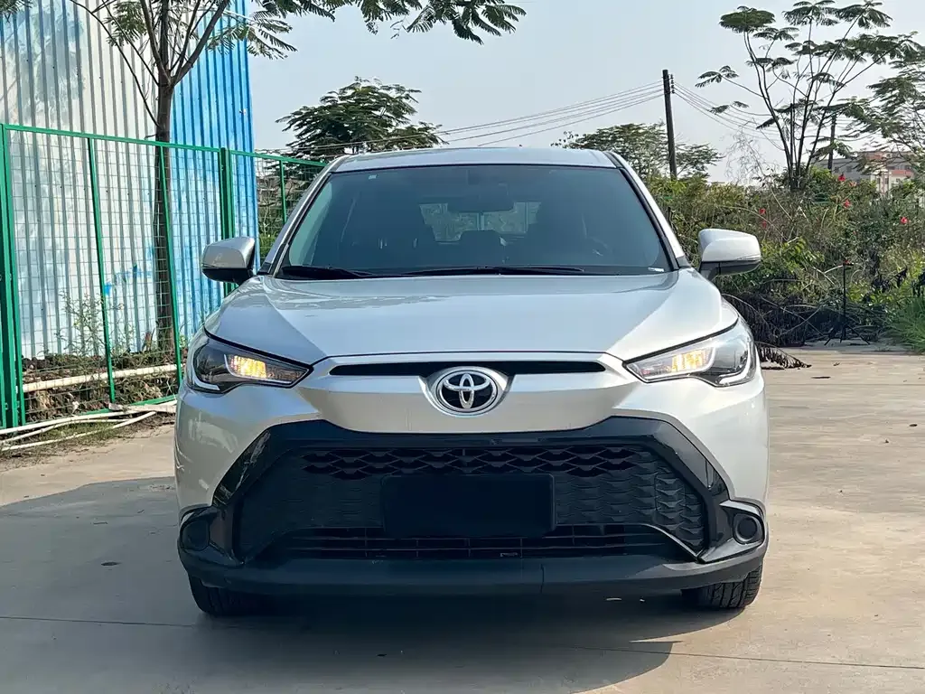 Toyota Frontlander 2024 из CN, фото 10