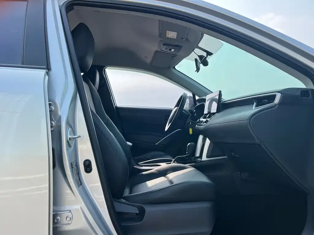Toyota Frontlander 2024 из CN, фото 4
