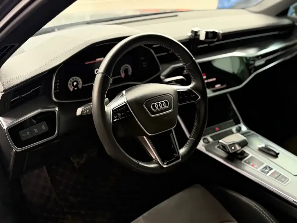 Audi A6L 2021 из CN, фото 2