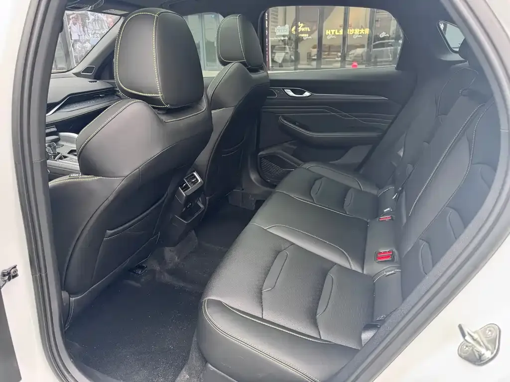 Geely Xingrui 2024 из CN, фото 4