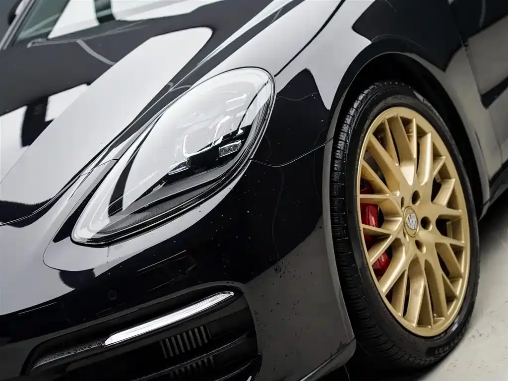 Porsche Panamera — фото 10