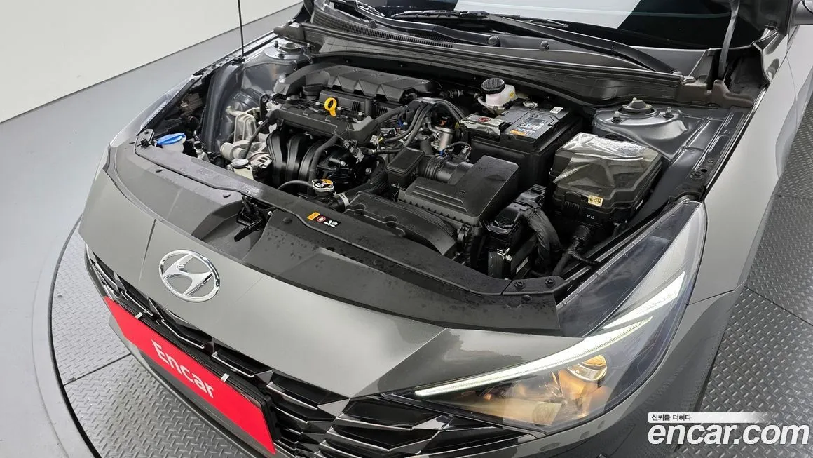 Hyundai AVANTE — фото 3