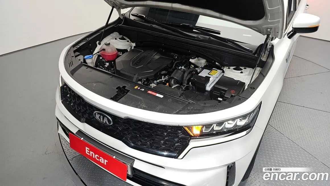 Kia Sorento — фото 10