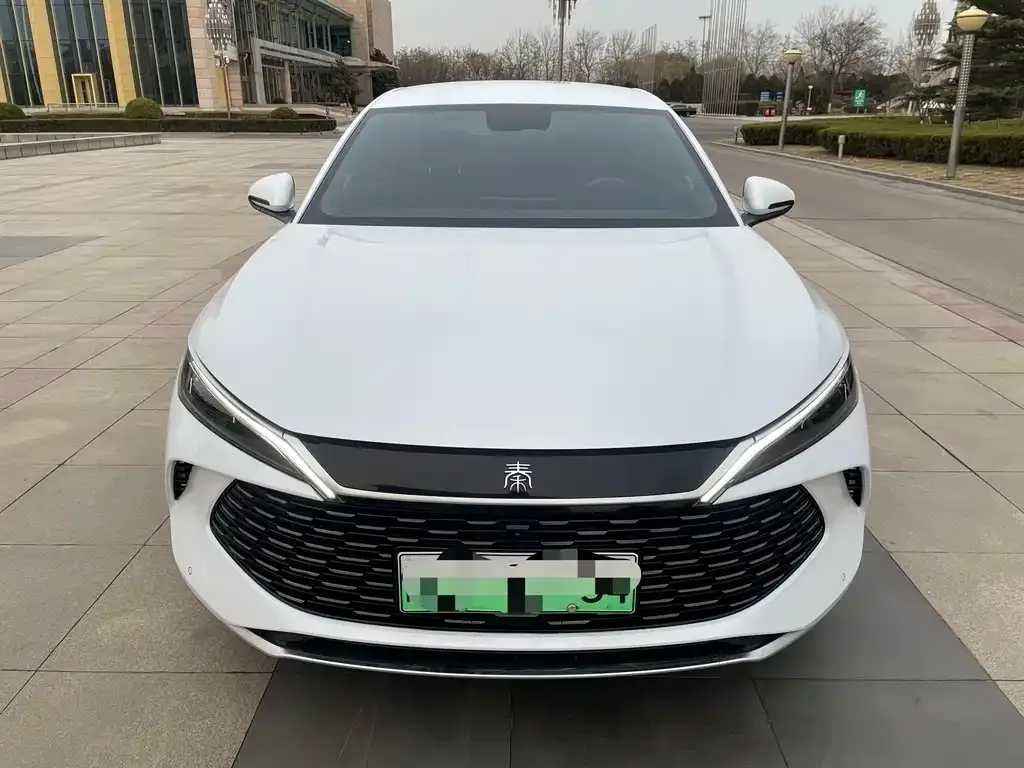 BYD Qin L — фото 1