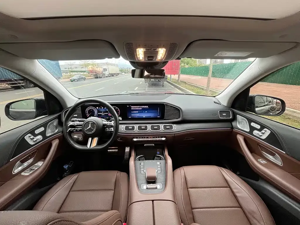 Mercedes-Benz GLS 2024 из CN, фото 2