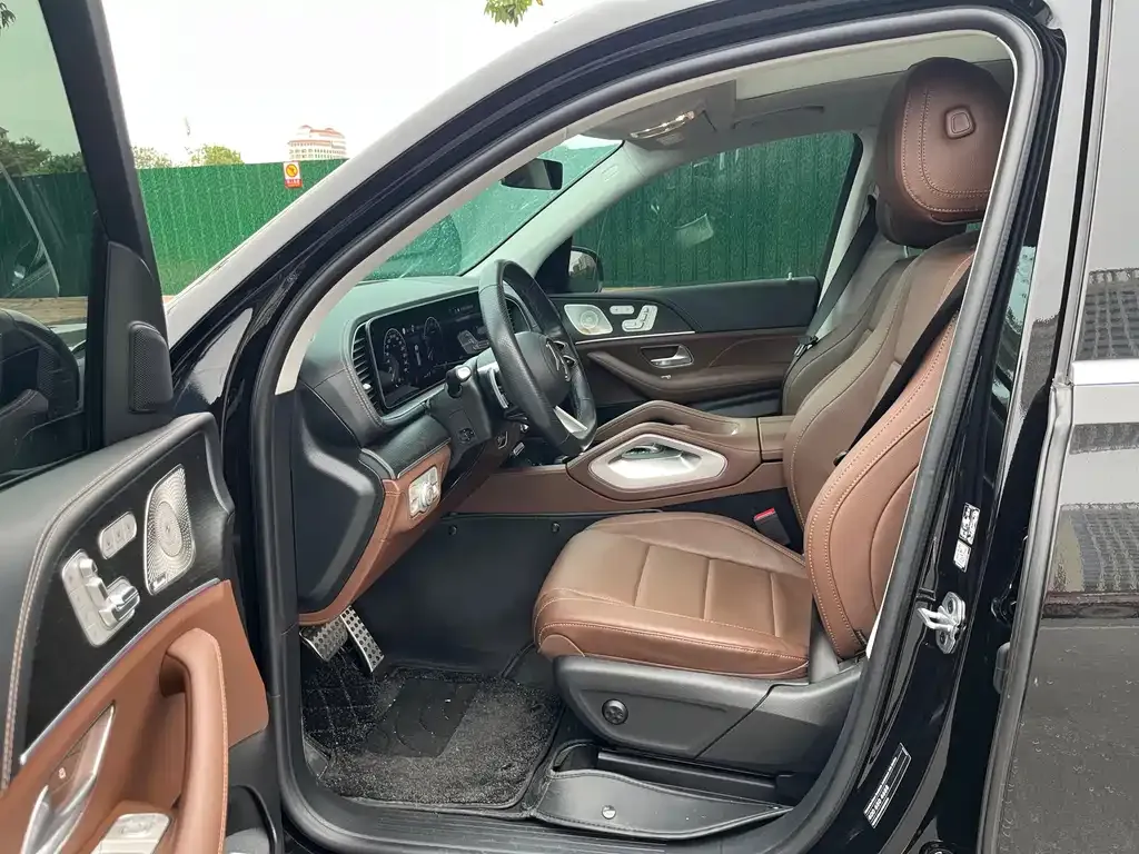 Mercedes-Benz GLS 2024 из CN, фото 4