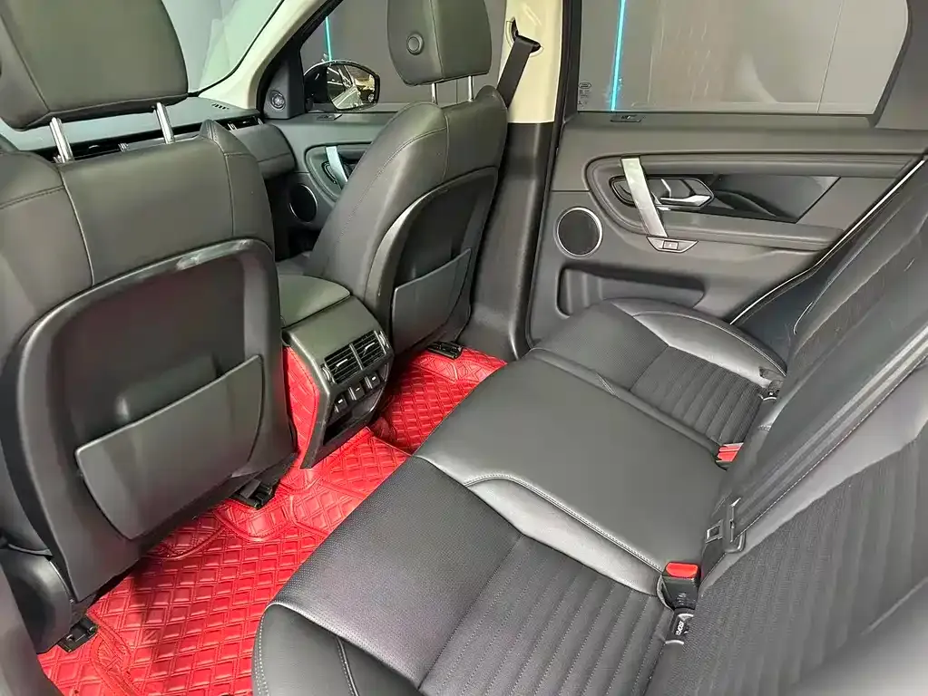 Land Rover Discovery Sport — фото 9