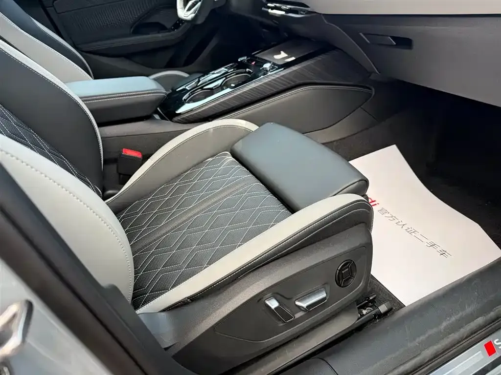 Audi A5L 2025 из CN, фото 5