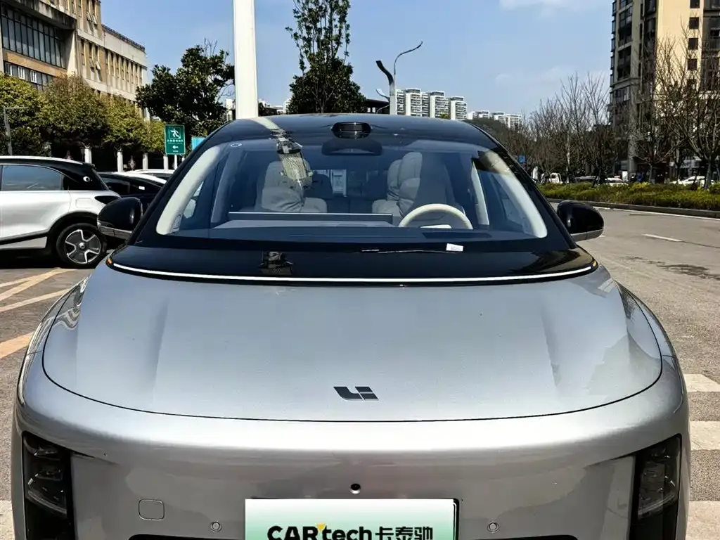 Li Auto i8 2025 из CN, фото 7
