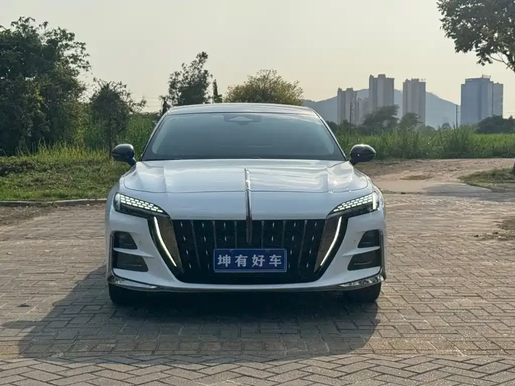 Hongqi H6 — фото 3
