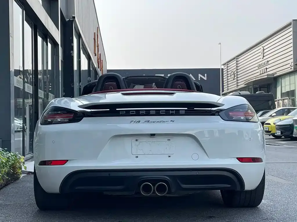 Porsche 718 — фото 10