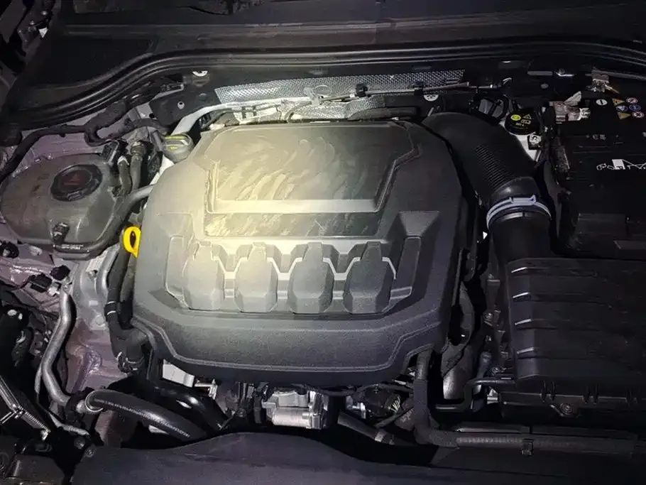 Volkswagen Passat 2024 из CN, фото 9