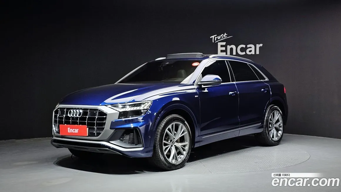 Audi Q8