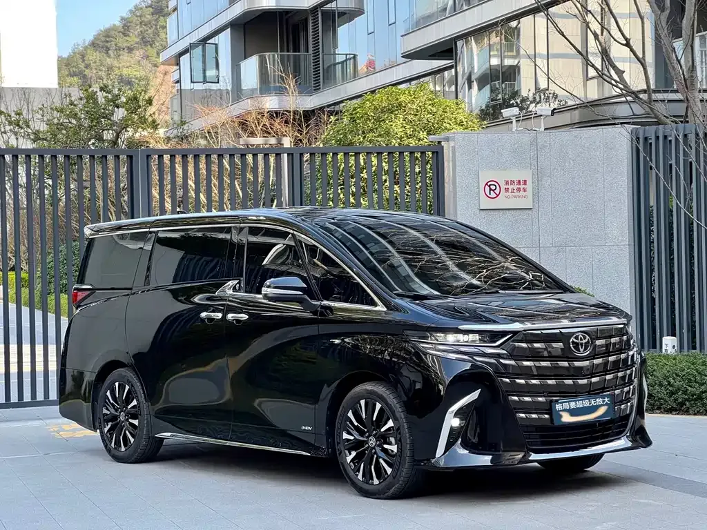 Toyota Alphard 2025 из CN, фото 5
