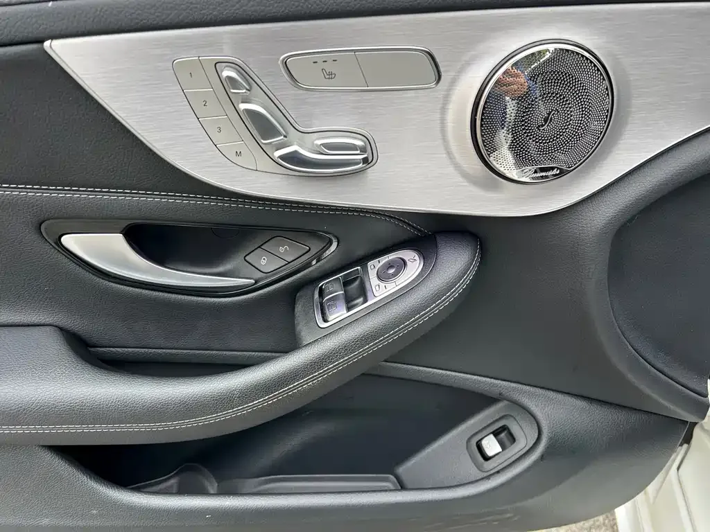Mercedes-Benz C-Class (Import) — фото 7