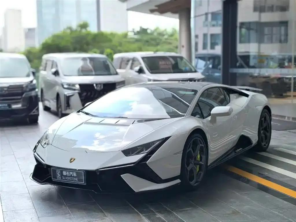 Lamborghini Huracan 2024 из CN, фото 1