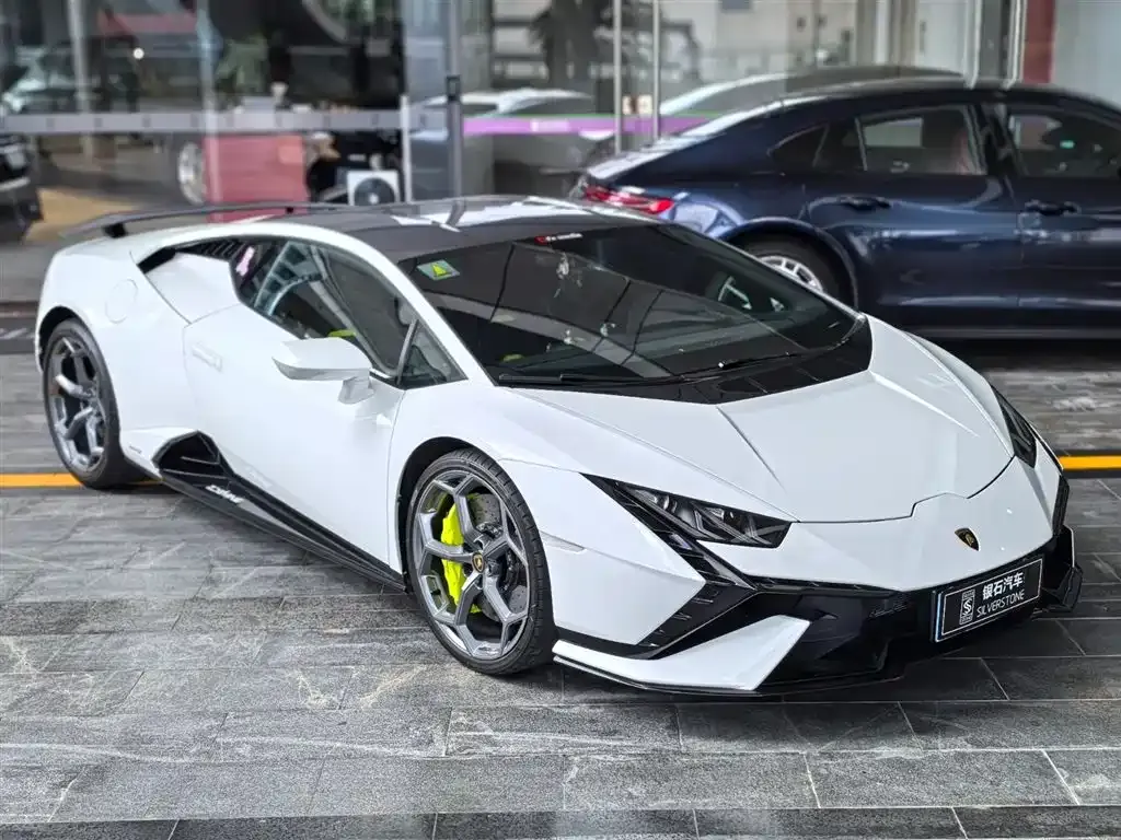 Lamborghini Huracan 2024 из CN, фото 8