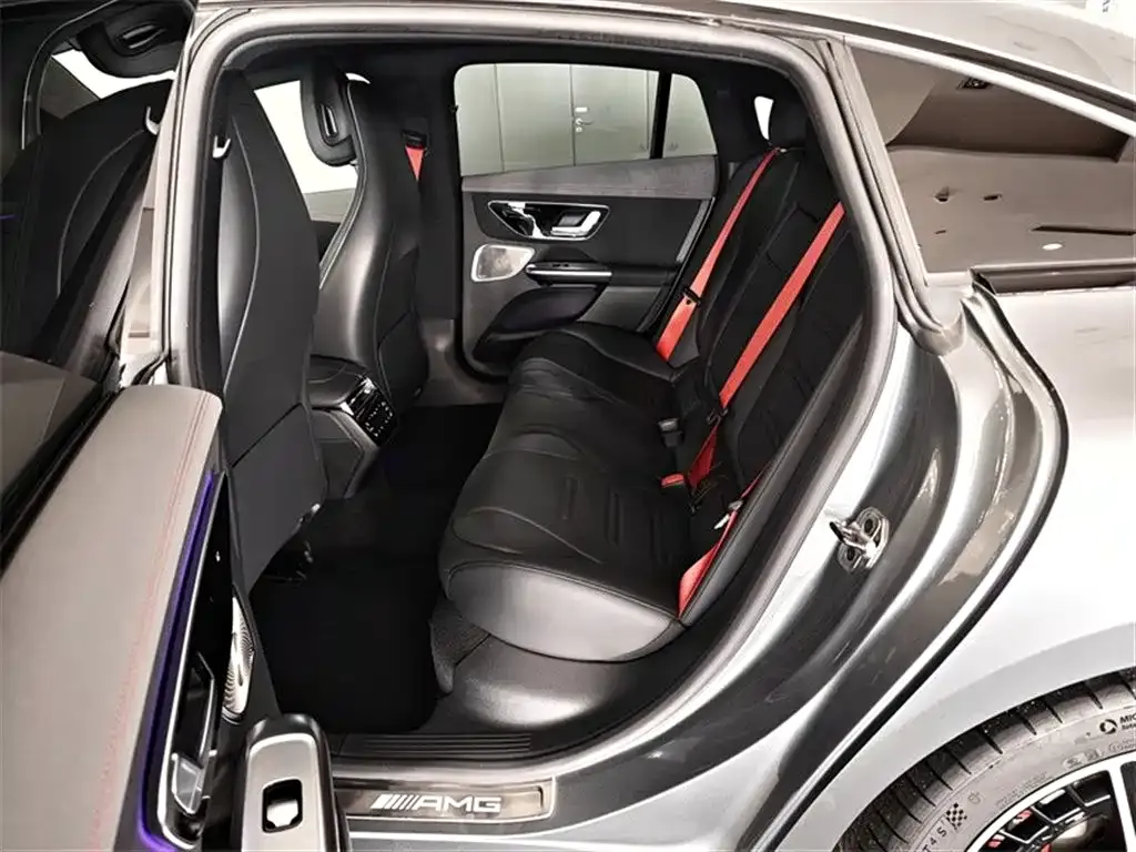 Mercedes-Benz EQE AMG 2024 из CN, фото 9