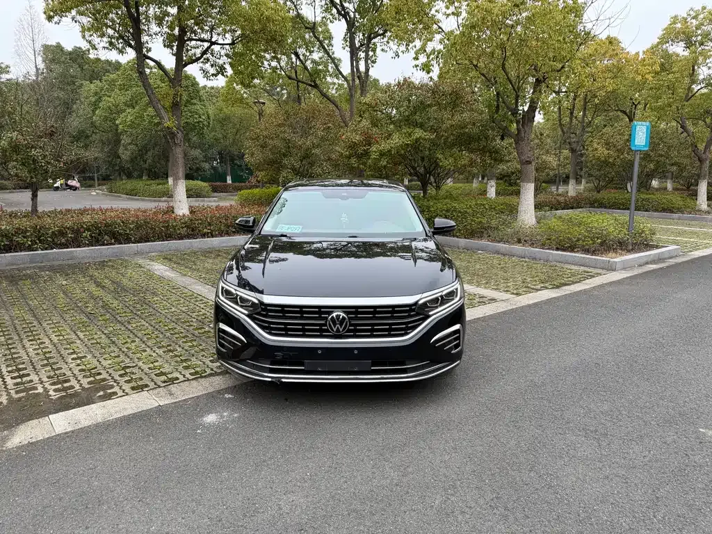 Volkswagen Passat 2021 из CN, фото 7
