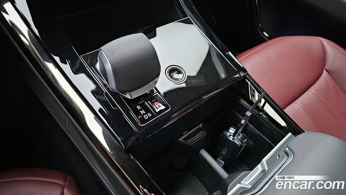 Land Rover Range Rover Sport 2025 из KR, фото 4