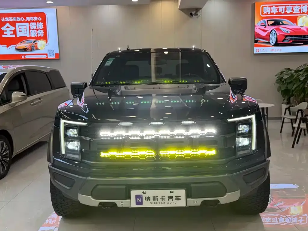 Ford F-150 Raptor 2024 из CN, фото 4