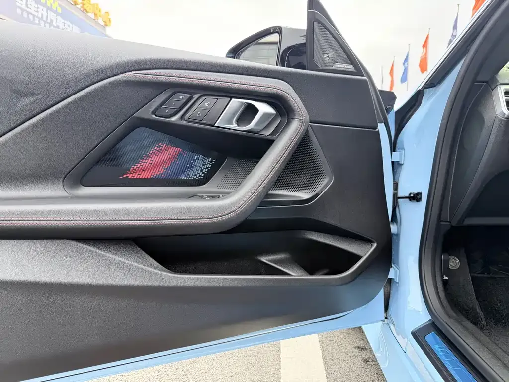BMW M240i 2025 из CN, фото 8