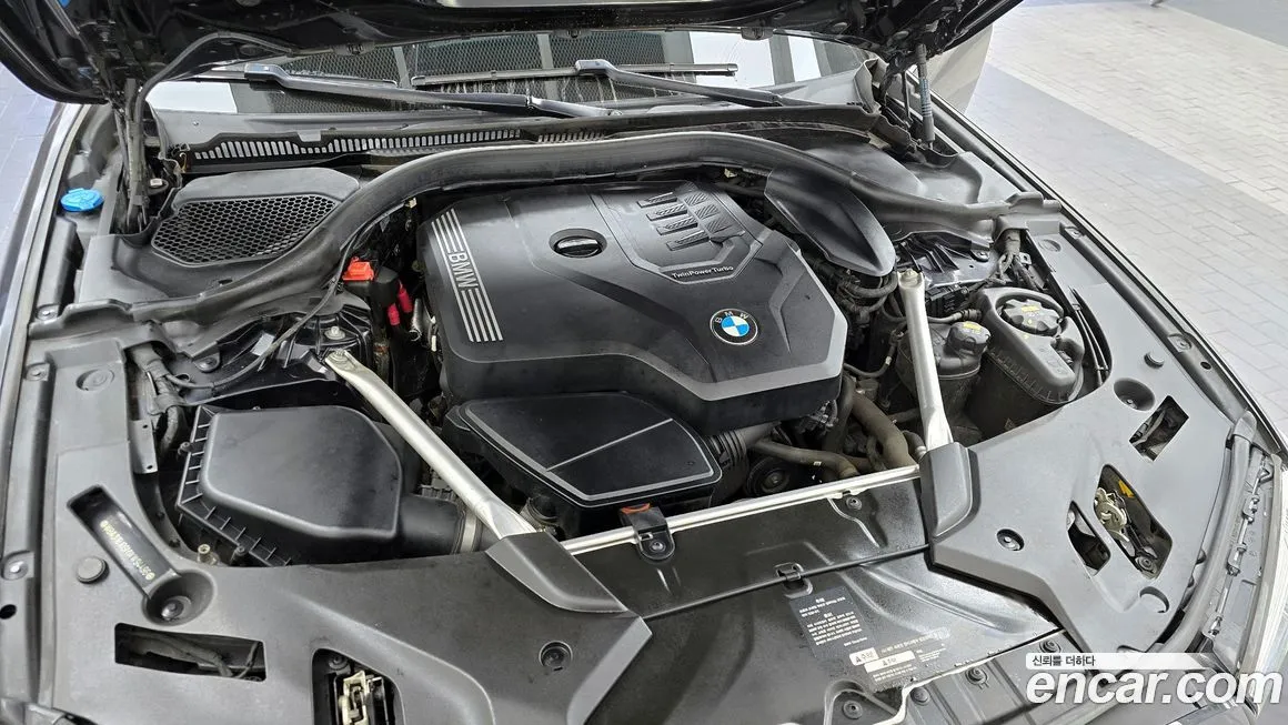 BMW 5-Series 2021 из KR, фото 9