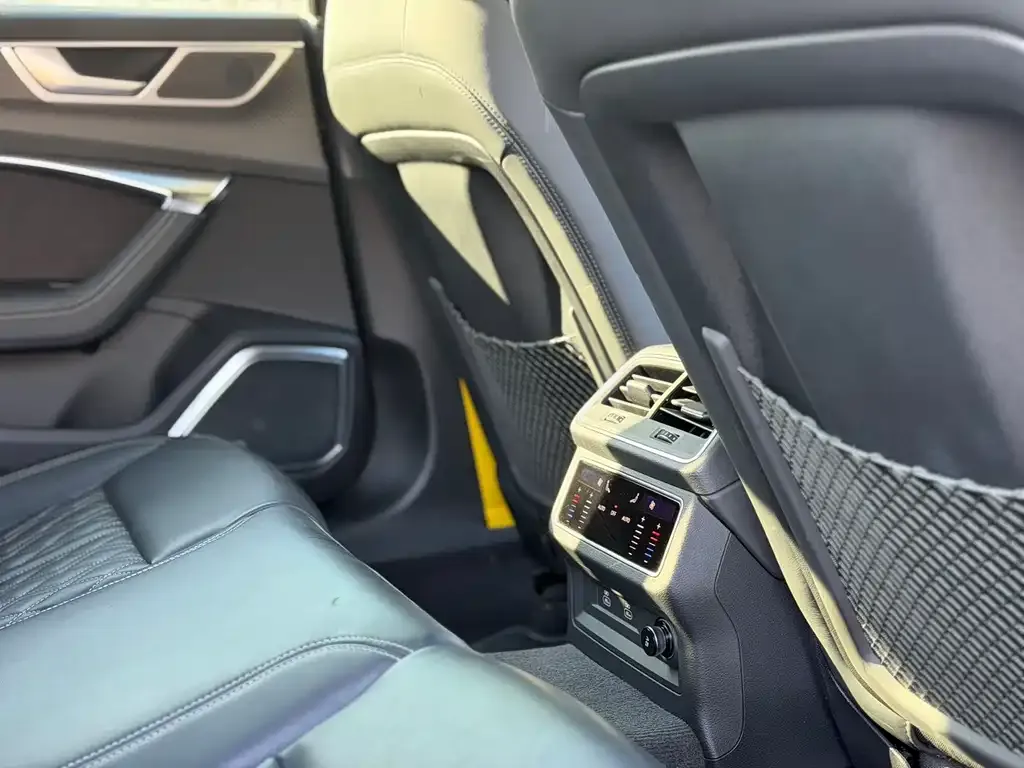 Audi A7 2025 из CN, фото 2