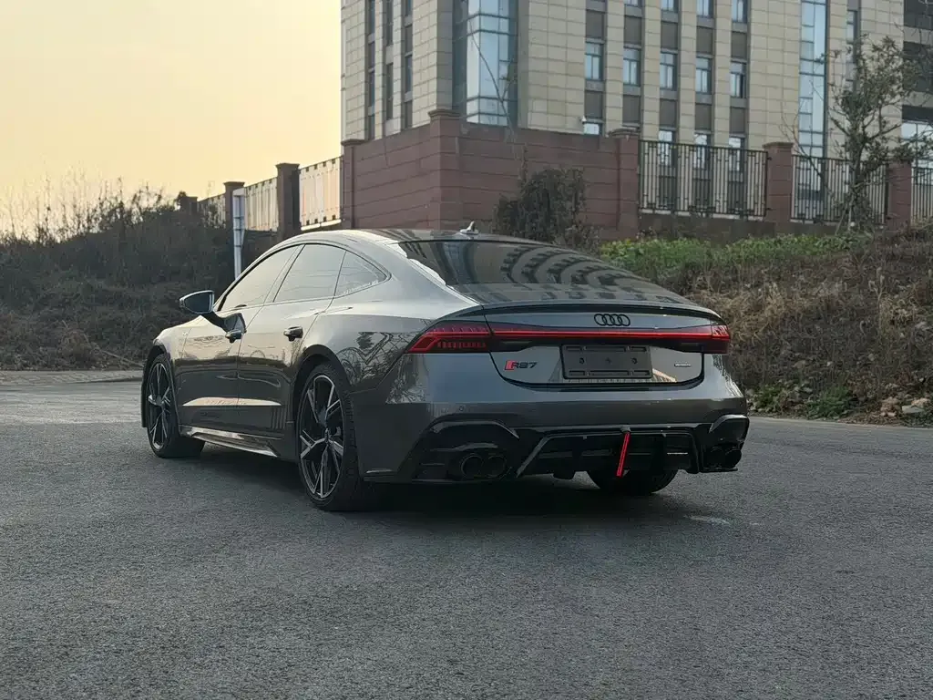 Audi A7 2025 из CN, фото 10