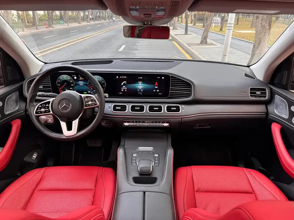 Mercedes-Benz GLE — фото 8