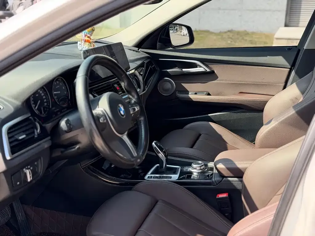 BMW 1 Series 2023 из CN, фото 6