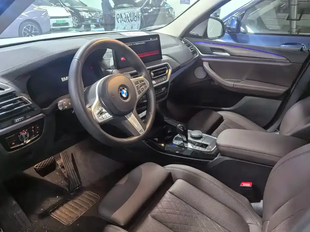 BMW X3 — фото 10