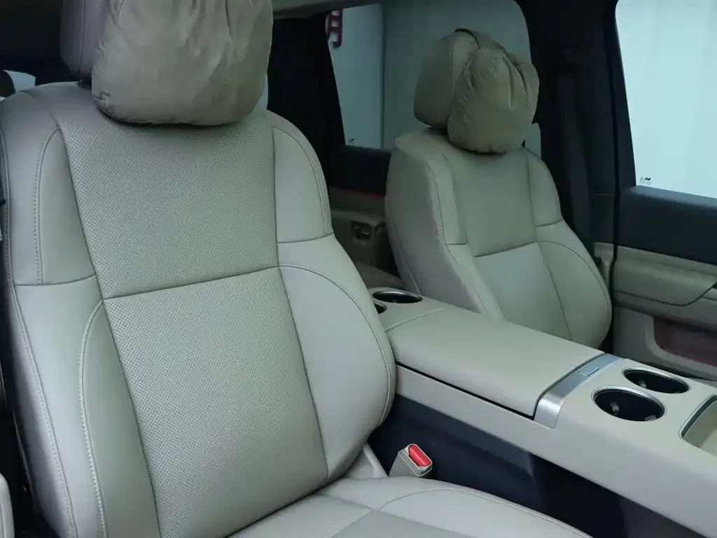 Li Auto Li MEGA 2025 из CN, фото 9