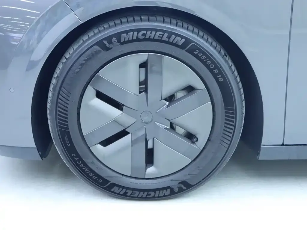 Li Auto Li MEGA 2025 из CN, фото 2