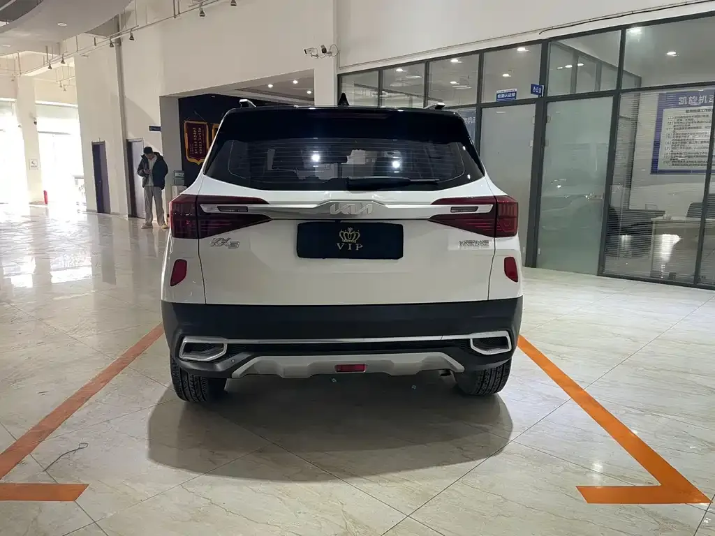 Kia KX3 — фото 9